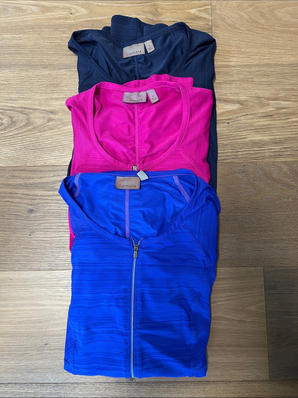 Athleta Pacifica UPF Long Sleeve Top Multiple Colors Size M Great Condition